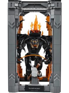   LEGO® Icons Властелинът на пръстените: Балрог, миниатюра на библиотека, he Lord of the Rings: Balrog Book Nook, 10367