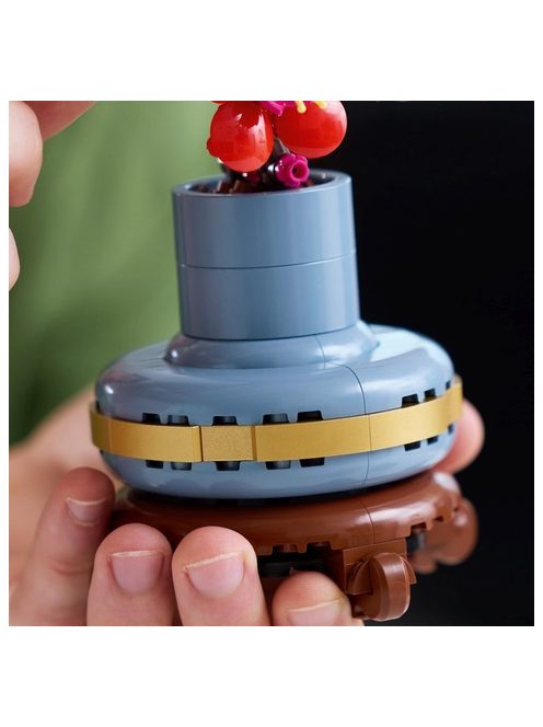 LEGO® Icons Японска кайсия, Plum Blossom, 10369