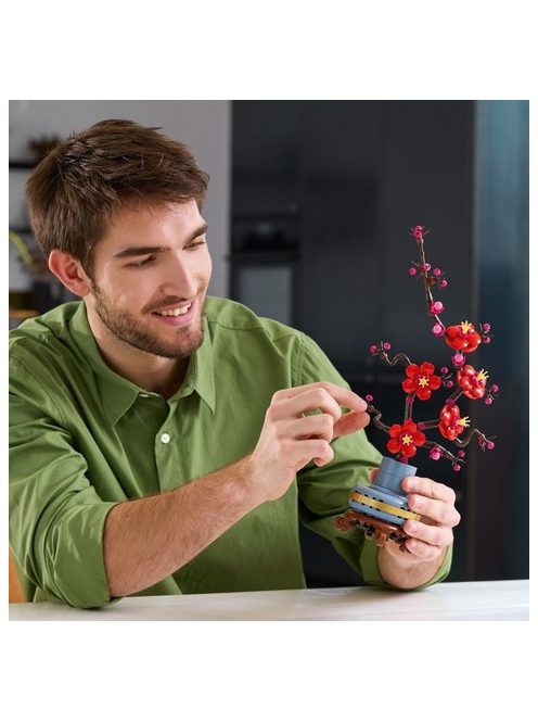 LEGO® Icons Японска кайсия, Plum Blossom, 10369