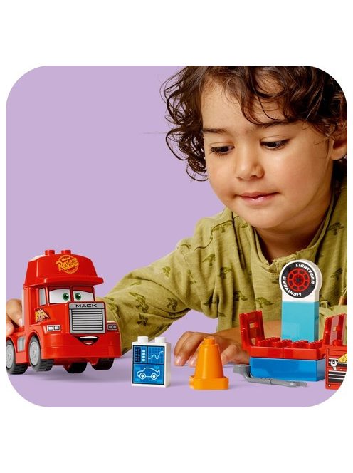 LEGO DUPLO Мак на състезание, RACE Mack at the race, 10417