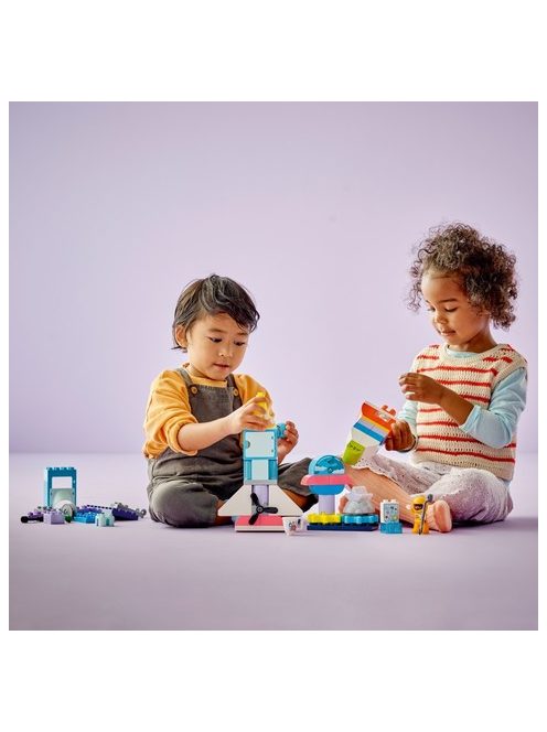 LEGO DUPLO Приключение с космическа совалка „3 в 1“, 3-in-1 Space Shuttle Adventure, 10422