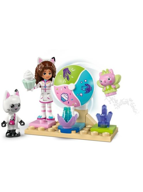 LEGO Gabby's Dollhouse Царство на сладкишите и котешка градина, Sweet Treat Mountain & Kitty Garden, 11205