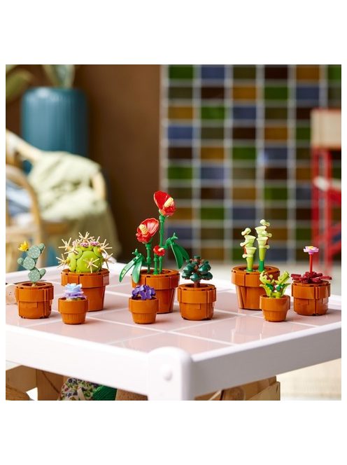 LEGO® Icons The Botanical Collection: Малки растения,  Tiny potted plants, 10329
