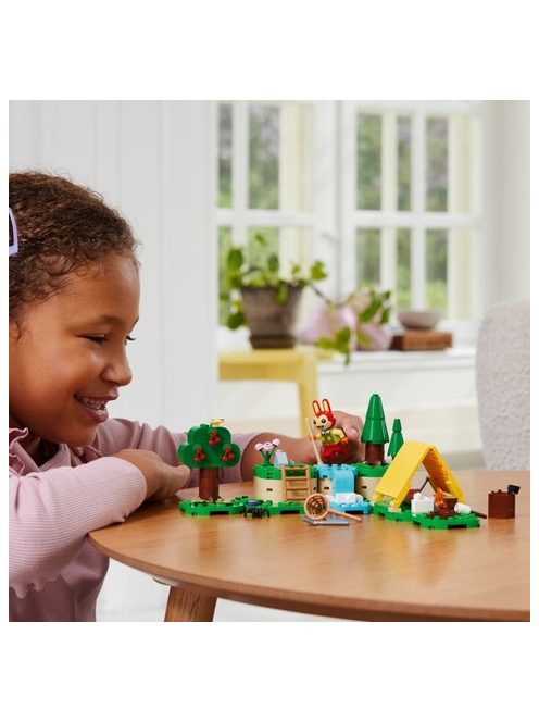LEGO® Animal Crossing Bunnie сред природата, Bunnie's Outdoor Activities, 77047