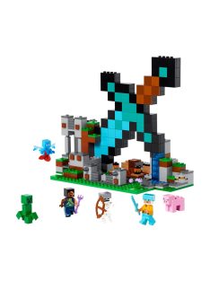   LEGO Minecraft Базата на меча, The Sword Outpost, 21244