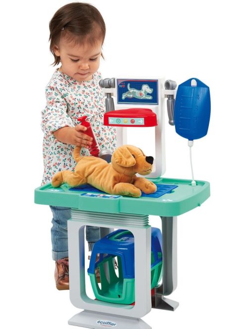 Детски ветеринарен център с аксесоари, 38.5 x 12.7 x 58 cm,  Ecoiffier