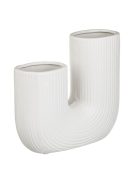 Декоративна керамична ваза, бяла, с форма на подкова и релефни линии, 18x6x16.5 см