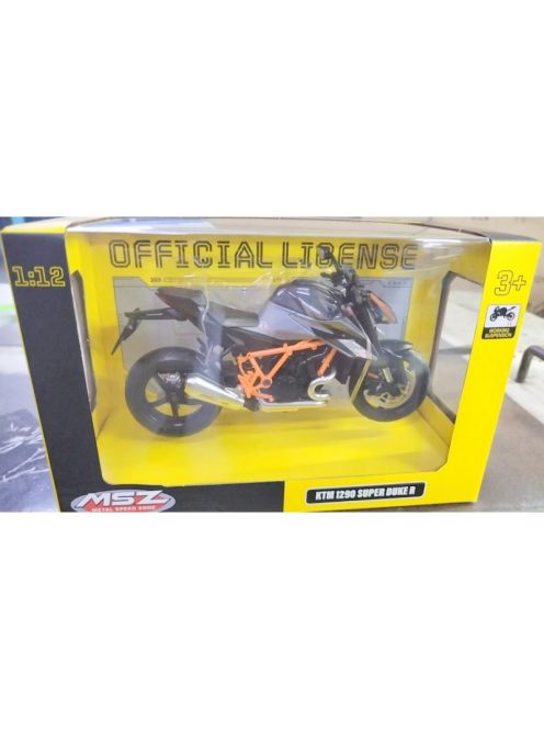 Метален мотор 1:12 KTM 1290 Super Duke R с амортисьори