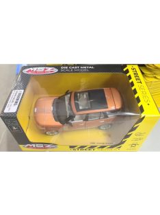   Метална кола 1:24 Range Rover с отваряеми врати преден капак и багажник