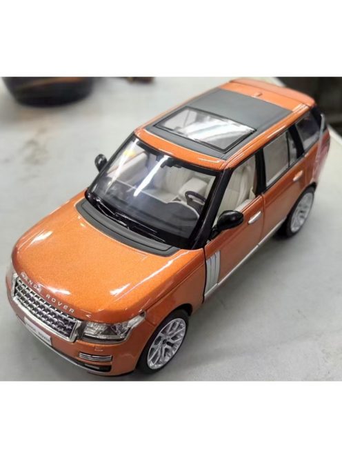 Метална кола 1:24 Range Rover с отваряеми врати преден капак и багажник