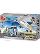 Kонструктор Sluban Авиация Летище със Самолет 678 ел. с 8 фигурки със сменяща се глава ключодържател 57х38х9