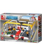 Конструктор Sluban Авиация Самолет в Ремонтен Хангар 599 ел. с 6 фигурки 52х38х8