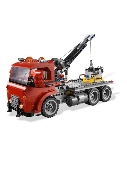 LEGO CREATOR Автовоз на магистралата 3 в 1, Highway Pickup, 7347